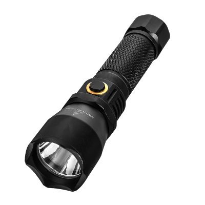 takticheskij-svetodiodnyj-fonar-xhp902-led-8.1200x1200